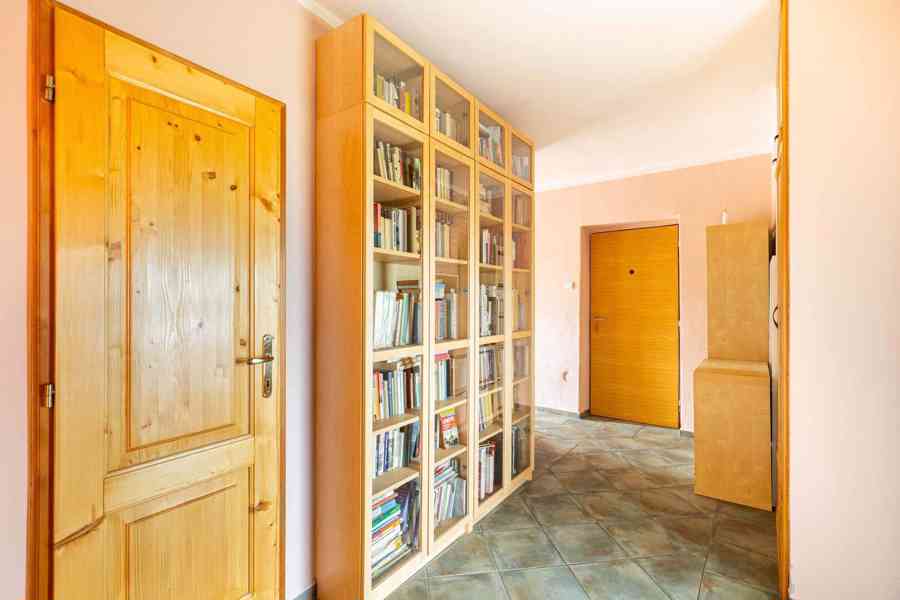 Byt 3+1, 82m² s lodžií, se zahrádkou a parkováním, Zavadilka - foto 17
