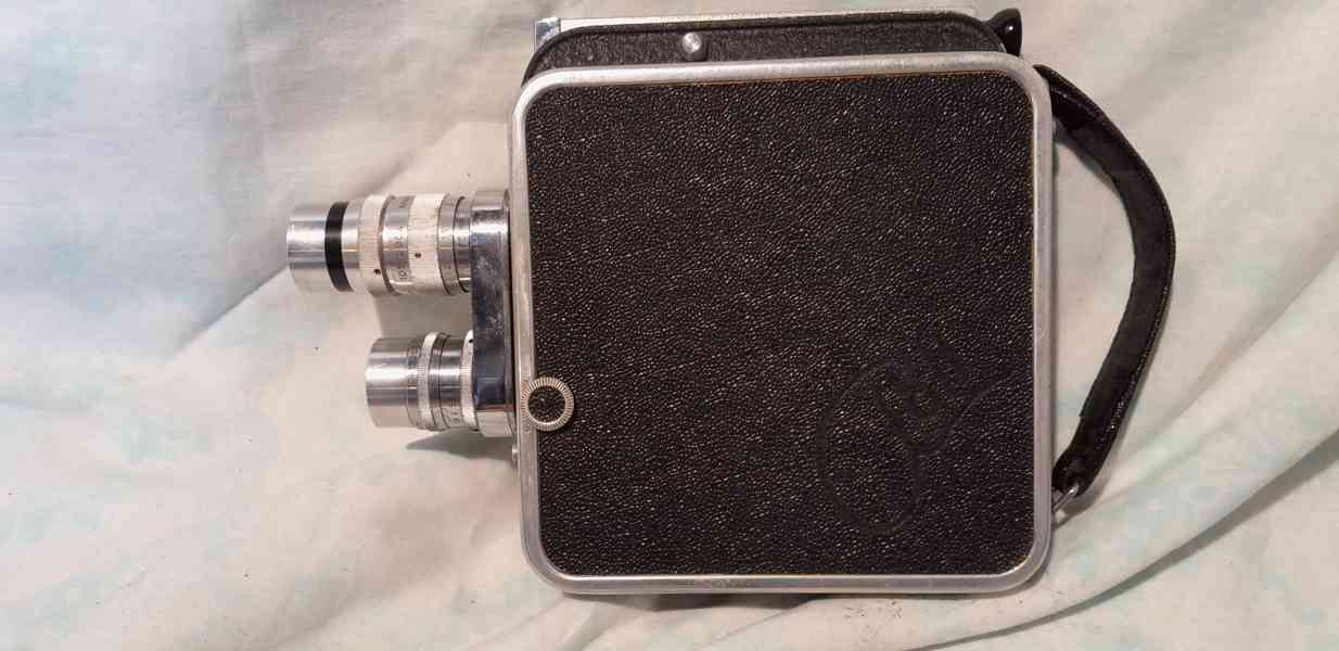 Filmová kamera Meopta Admira 8 II – Retro skvost - foto 8