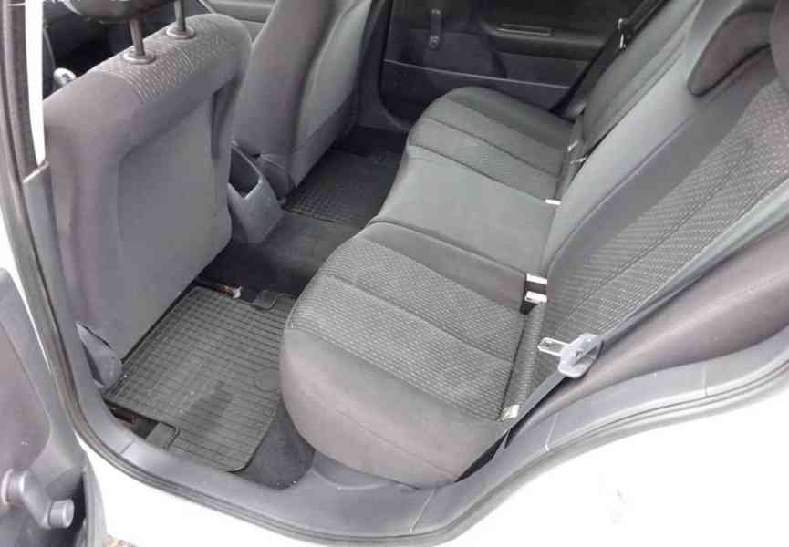 Renault Megane 1.5 Dci Combi r.v.2004 1.Majitel stk:11.2027 - foto 13