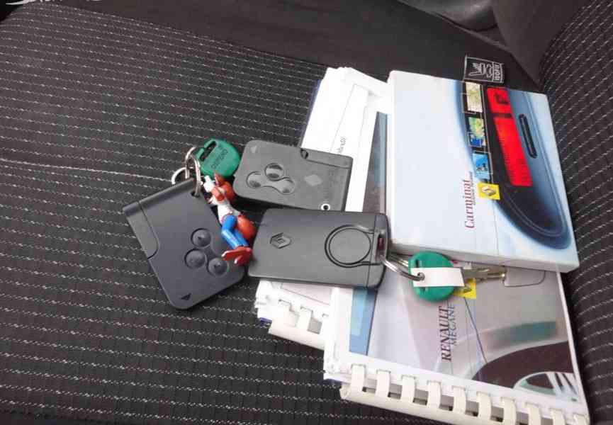 Renault Megane 1.5 Dci Combi r.v.2004 1.Majitel stk:11.2027 - foto 17