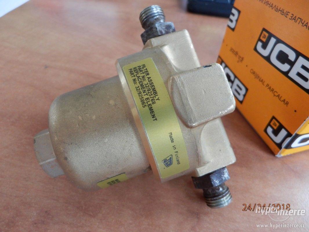 Boîtier Filtre Hydraulique JCB, Référence 32/925768 - Neuf En Excellent état (sans Emballage)