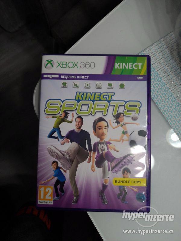 Xbox 360 4GB + Kinect + hra - foto 5