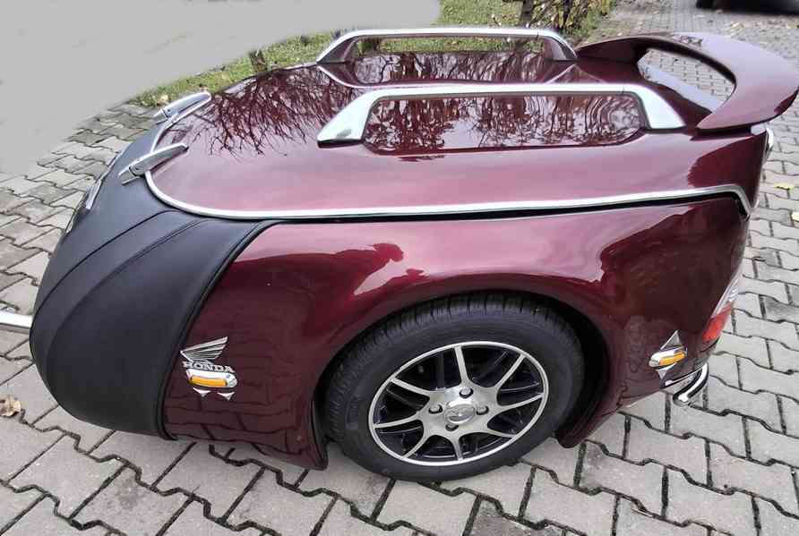 Prodám Hondu GL 1800 trike s vozíkem  - foto 17