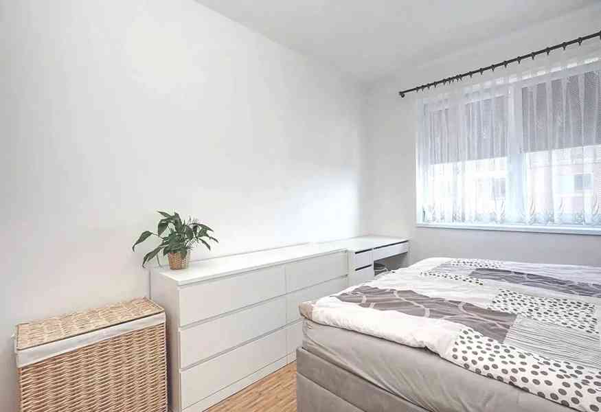 Pronájem bytu 2+kk 57 m² - foto 7