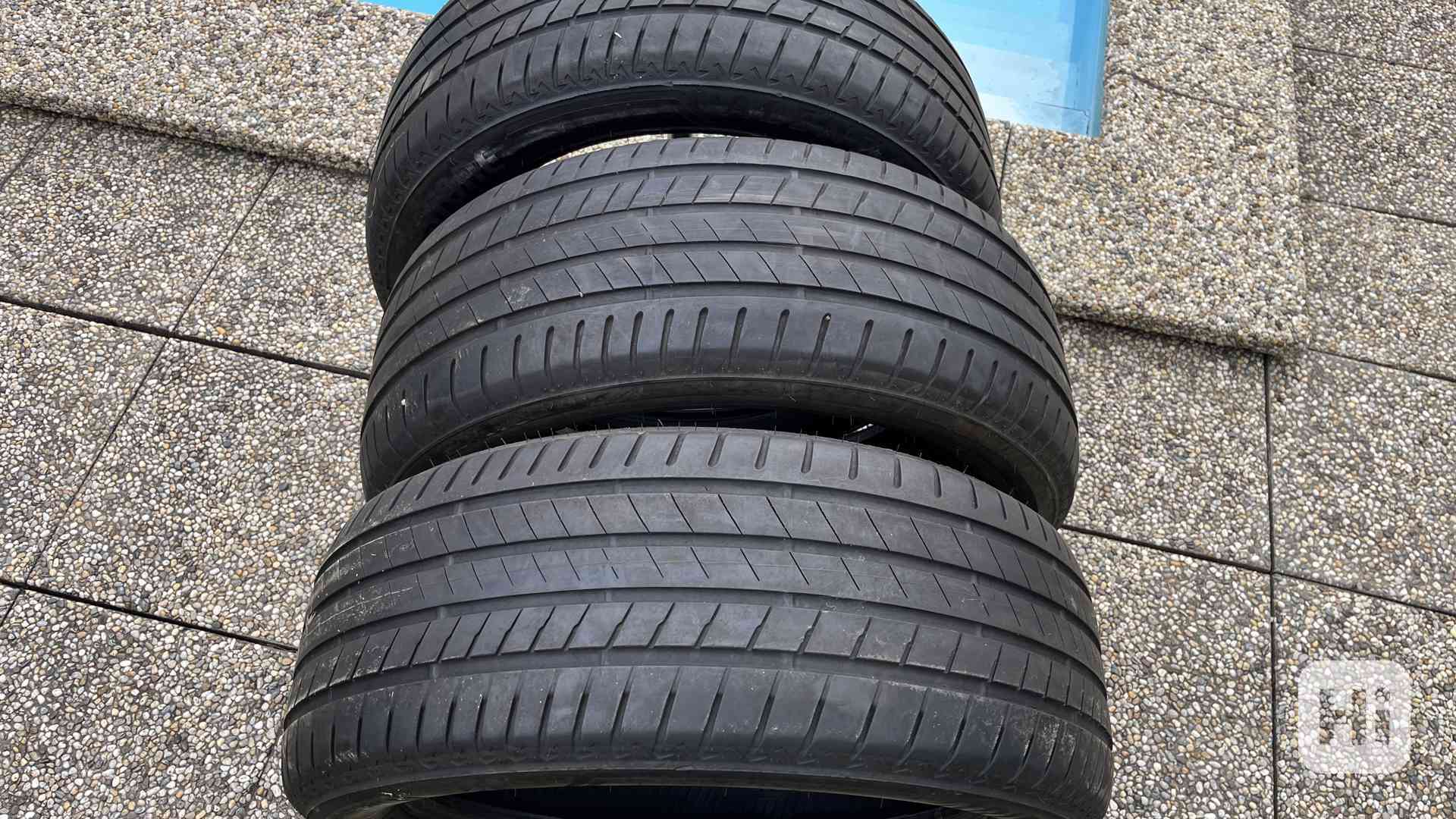 Pneumatiky letní Bridgestone 245/50/R19 BW X3 G01, X4 G02 - foto 1