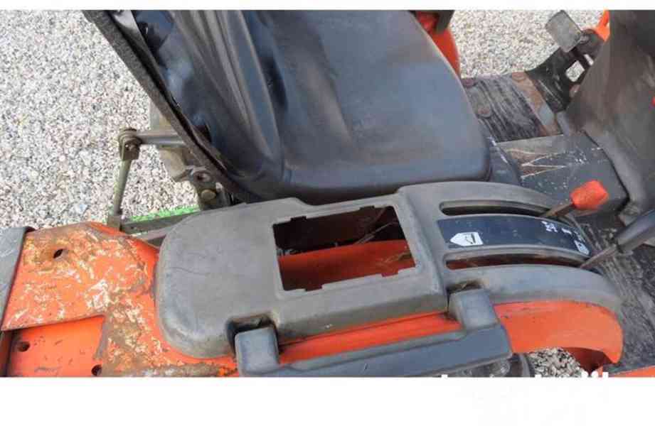 Traktor KUBOTA B1410 - foto 10