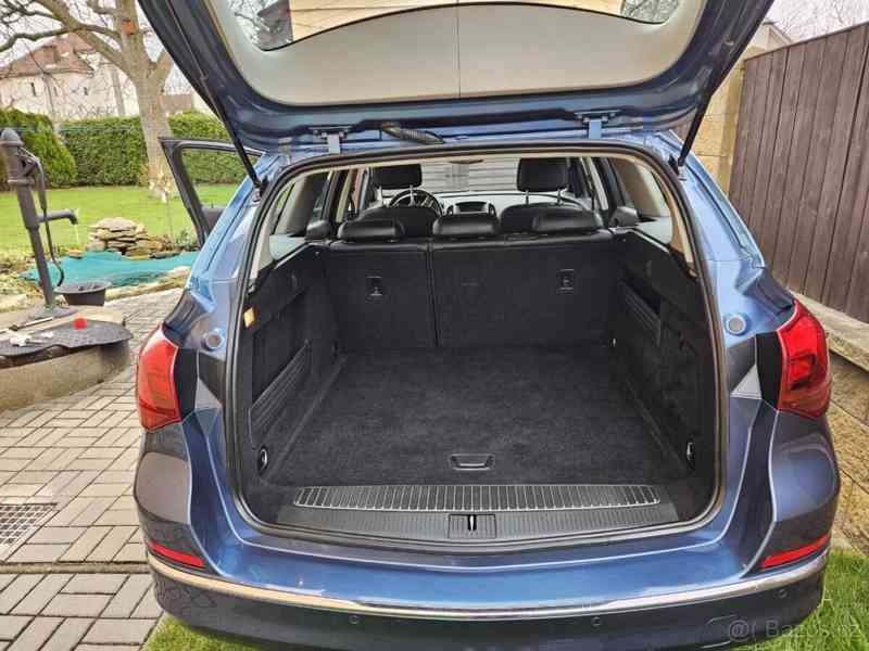 Opel Astra 1,6 CDTi + tažné zařízení - foto 6