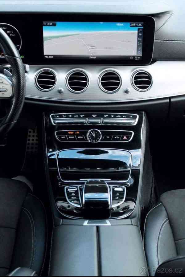Mercedes-Benz E400d T-Model 4Matic, 2019  - foto 13