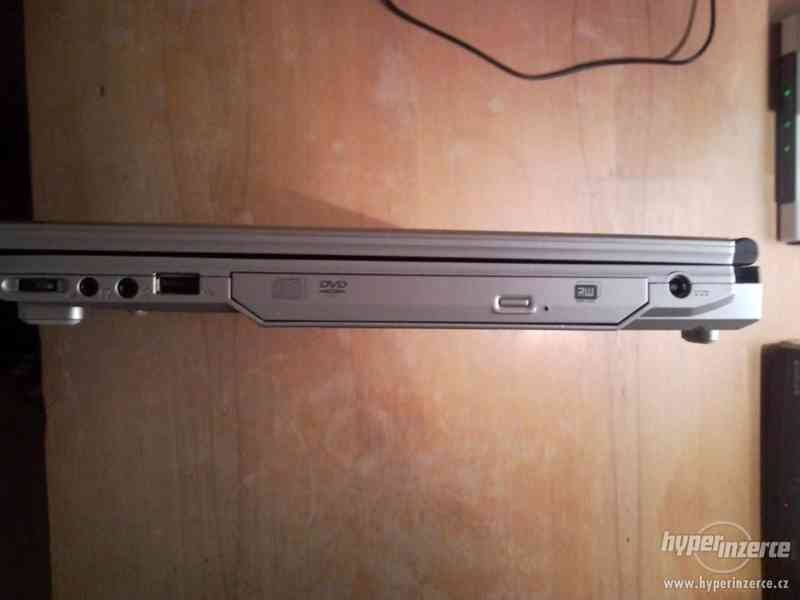 Prodám notebook Prestigio Nobile 1530 (15") - foto 8