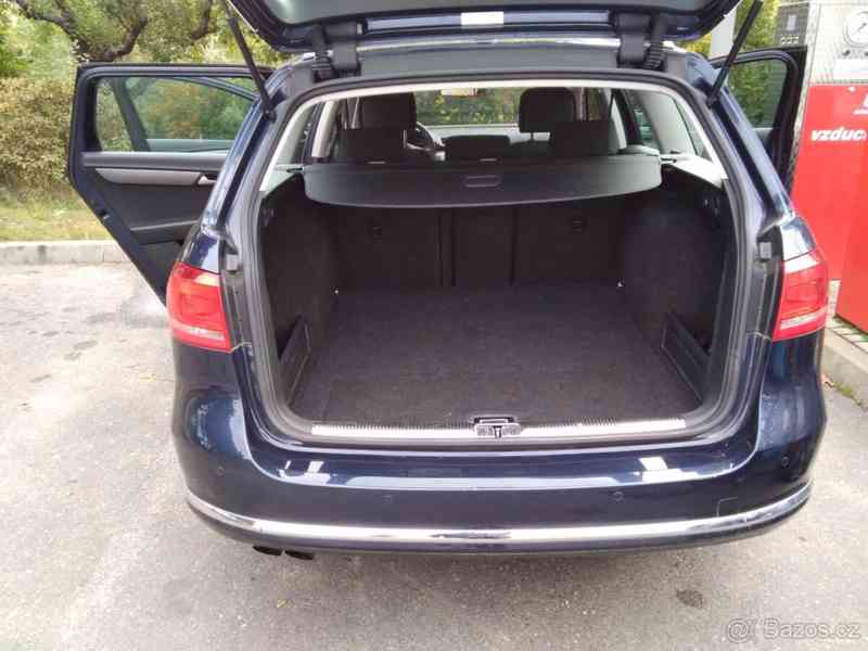 Volkswagen Passat B7 2011 2,0 TDI, 103 KW	 - foto 5