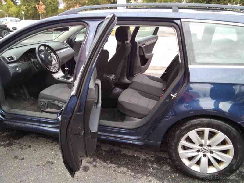 Volkswagen Passat B7 2011 2,0 TDI, 103 KW	 - foto 3