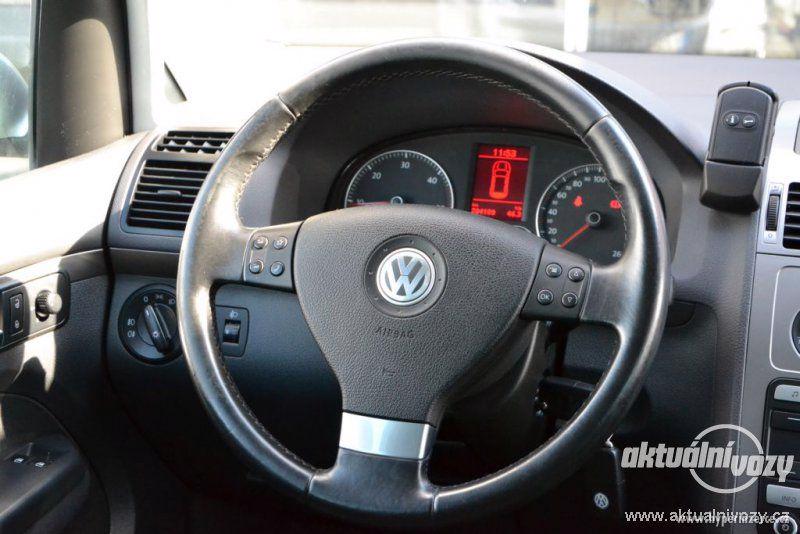 Volkswagen Touran 1.9, nafta,  2007, navigace - foto 15