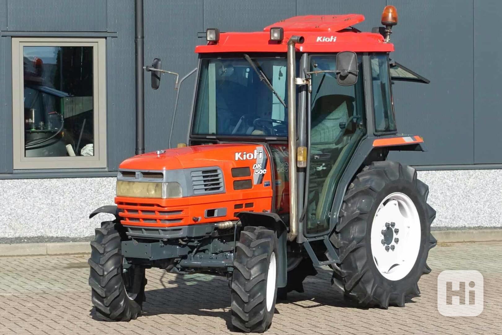 Kioti DK50 4WD - foto 1