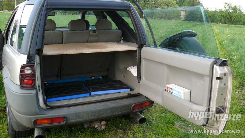 Land Rover Freelander 2,0 D FEŠÁK,i na splátky - foto 10
