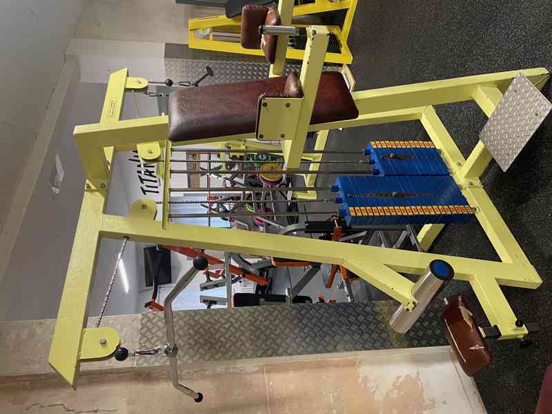 Posilovací věž - foto 2