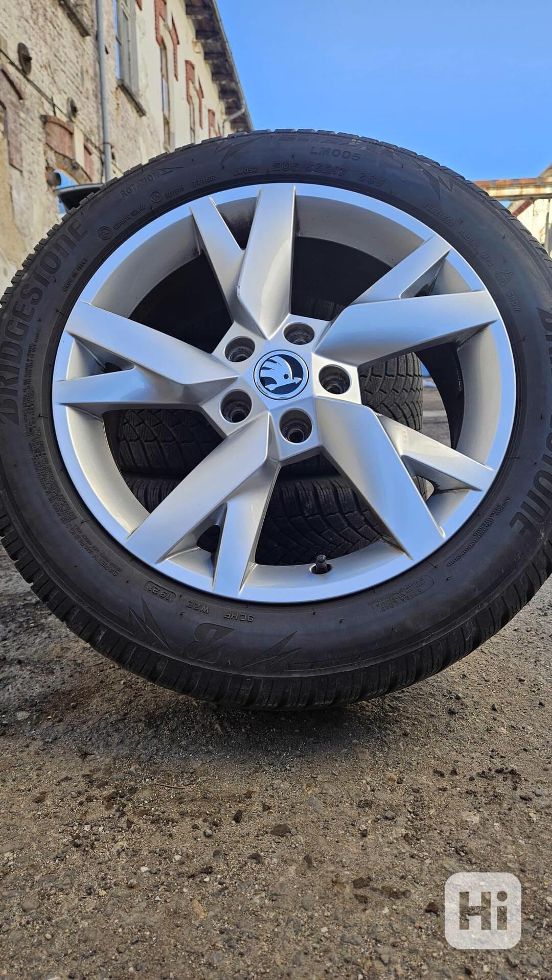 R17" Škoda Octavia 4/ Yeti/ Karoq/ VW 5x112 Originální alu k - foto 1