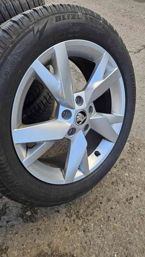 R17" Škoda Octavia 4/ Yeti/ Karoq/ VW 5x112 Originální alu k - foto 4