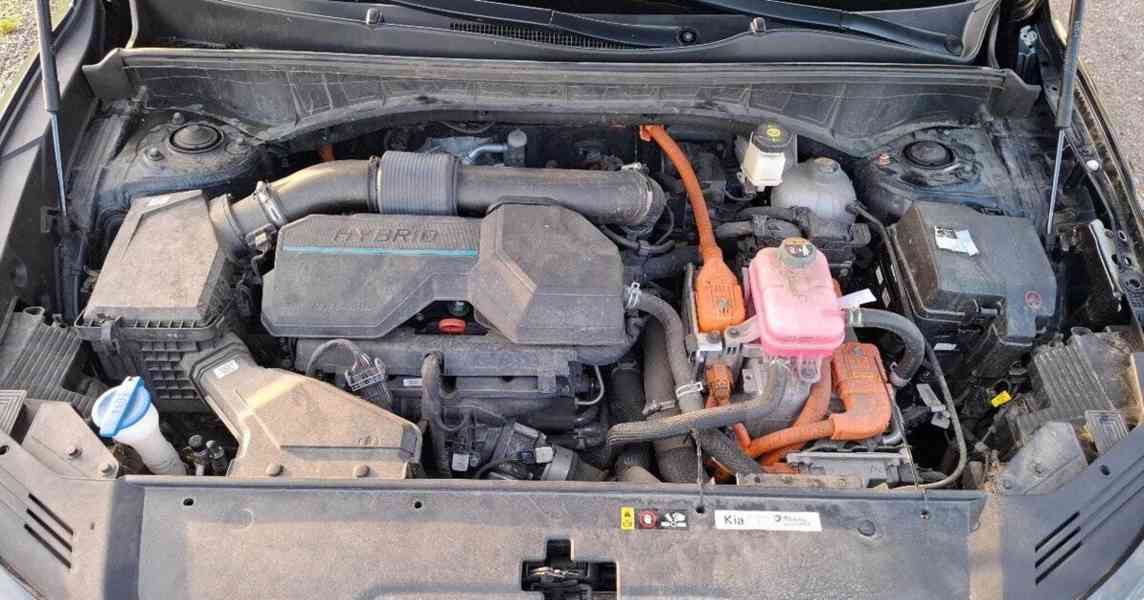 Kia Sorento 1,6   T-GDI HEV (Hybrid) – 4×4 - foto 10