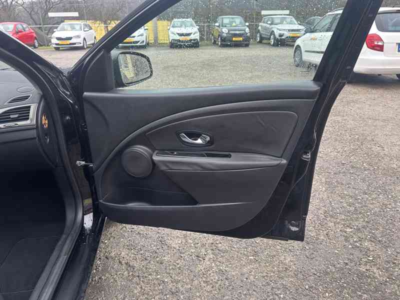 Renault Mégane III Sportour 1.5 DCi 81kW/Navi  - foto 25