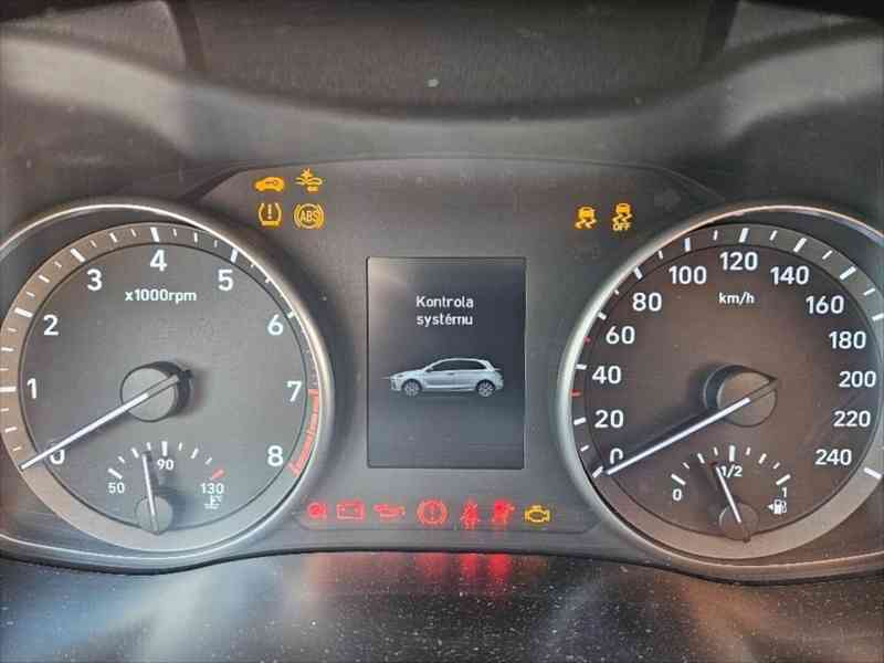 Hyundai i30 1,4   T-GDi/140HP - foto 14