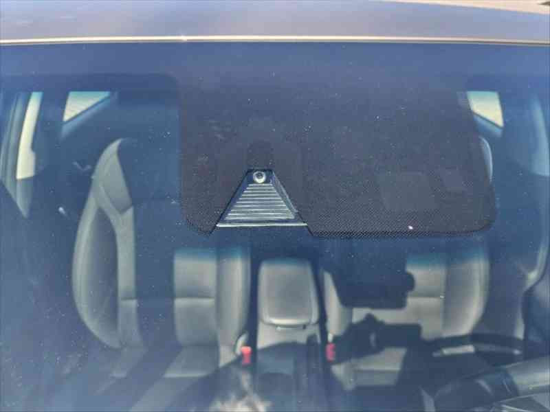 Hyundai i30 1,4   T-GDi/140HP - foto 18