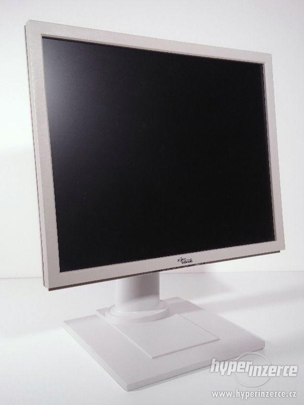 LCD monitor Fujitsu Siemens ScenicView A17 - foto 1