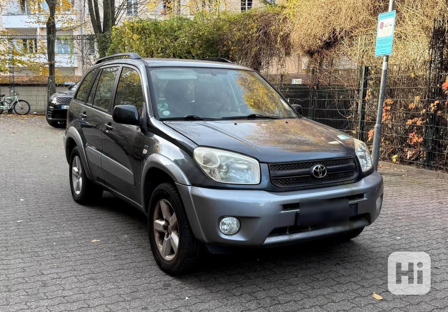 Toyota RAV 4 2,0i 4x4 benzín 110kw - foto 1