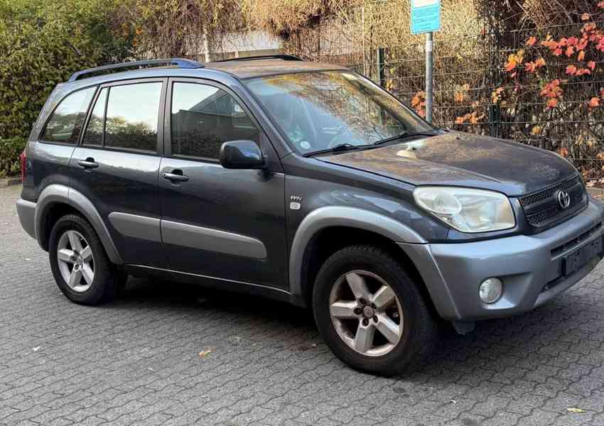 Toyota RAV 4 2,0i 4x4 benzín 110kw - foto 9