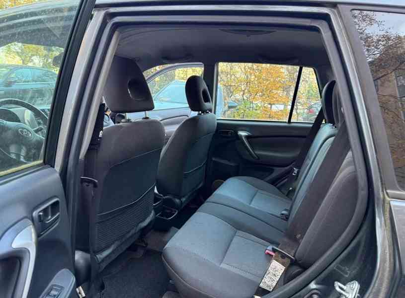 Toyota RAV 4 2,0i 4x4 benzín 110kw - foto 7