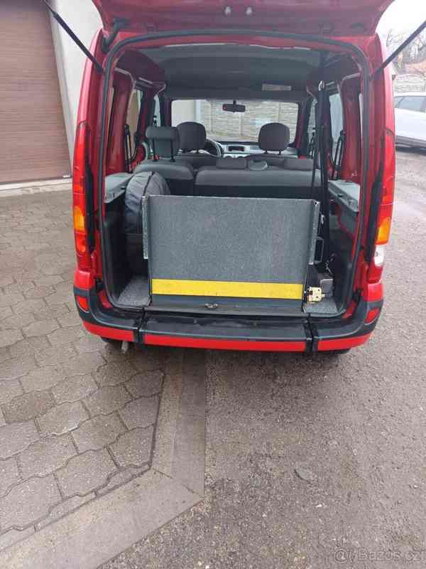 Renault Kangoo 1,6   s plošinou pro invalid. - foto 8