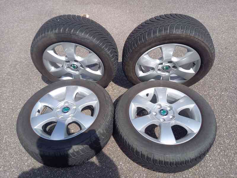 Zimní Alu kola Š. Octavia II 5x112 +Zánovní 205/55R16 - foto 21