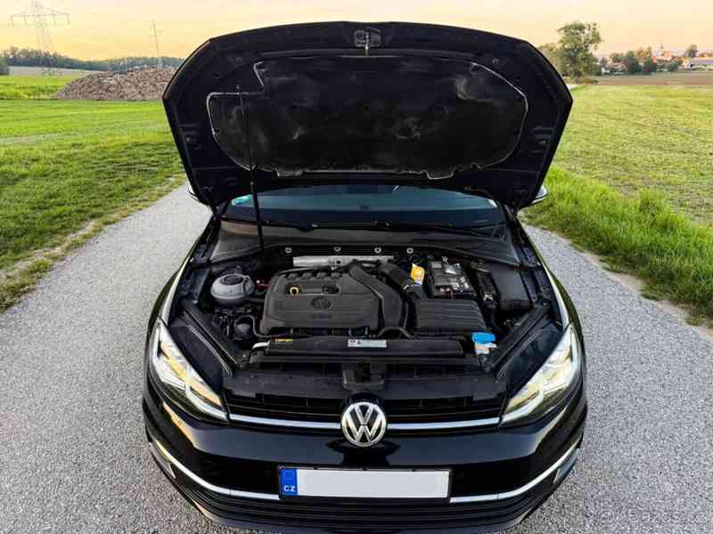 Volkswagen Golf 1,5   TSI 110 kW DSG Panorama - foto 9