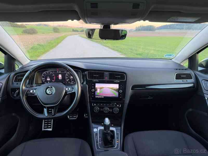Volkswagen Golf 1,5   TSI 110 kW DSG Panorama - foto 3
