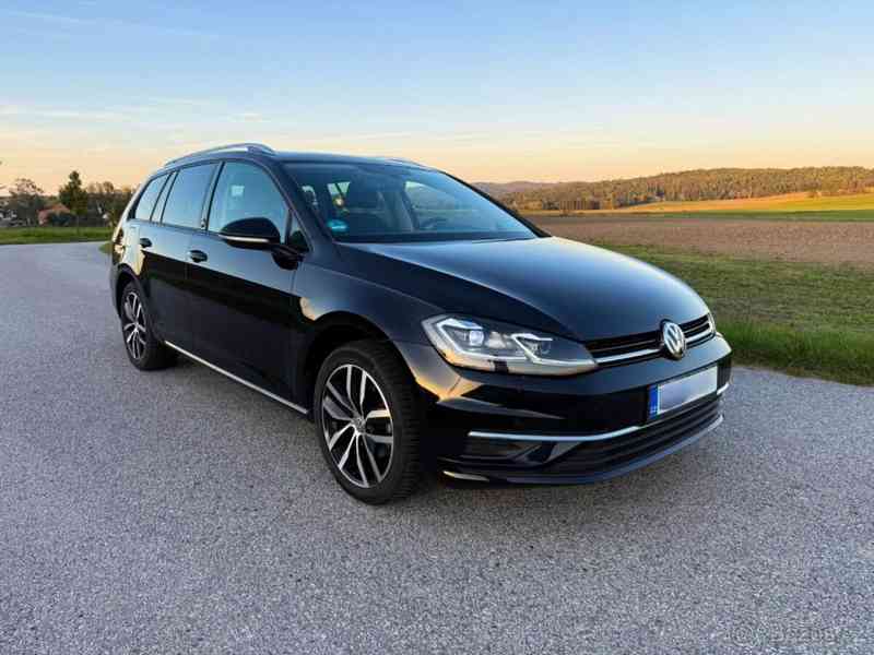 Volkswagen Golf 1,5   TSI 110 kW DSG Panorama - foto 2