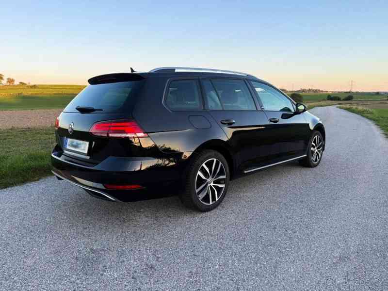 Volkswagen Golf 1,5   TSI 110 kW DSG Panorama - foto 6