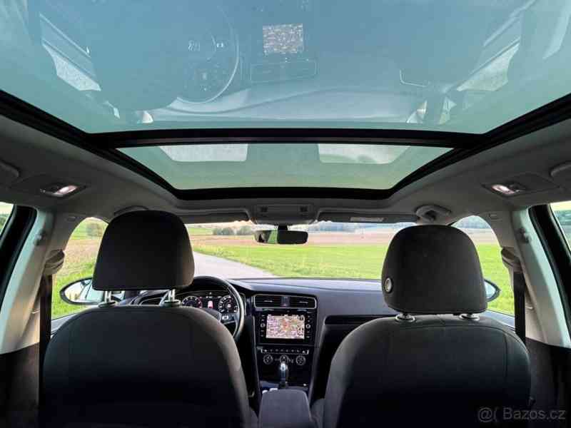 Volkswagen Golf 1,5   TSI 110 kW DSG Panorama - foto 7