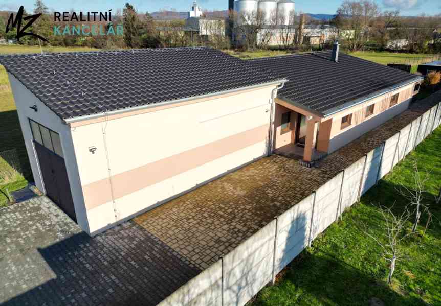 Prodej rodinného domu 125 m², pozemek 1873 m² - foto 2
