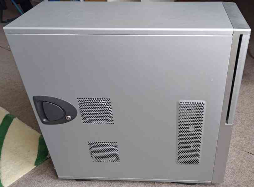 prodam pocitac i7-3770K 32 GB DDR3 GTX-1060 6 GB 2xSSD 2xHDD - foto 4
