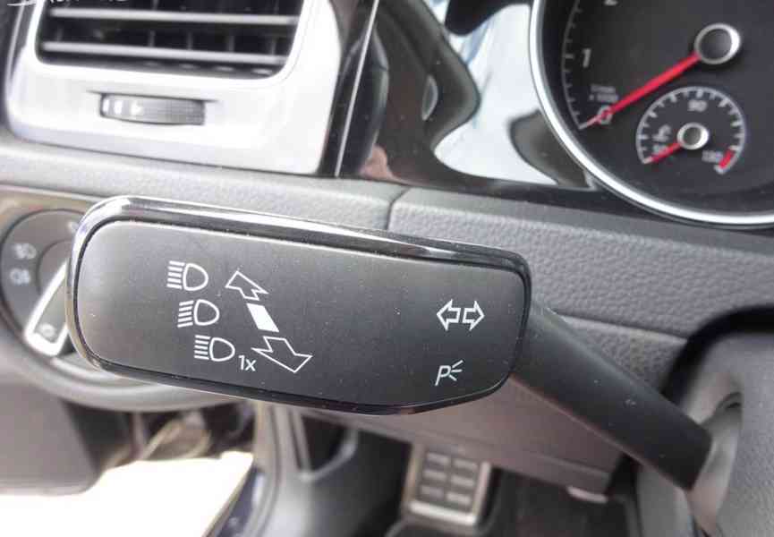 VW Golf 1.4 TSI Variant r.v.2018 (serviska) 92 kw - foto 11