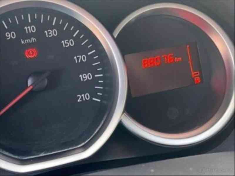 Dacia Duster 1,6 - foto 6