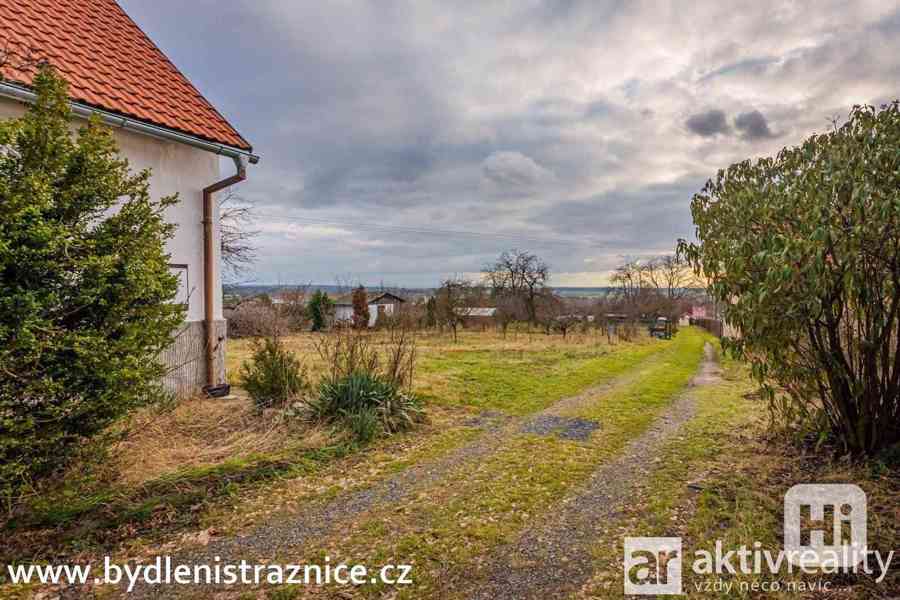 Prodej, Pozemek se stavbou, Strážnice, okres Mělník - foto 10