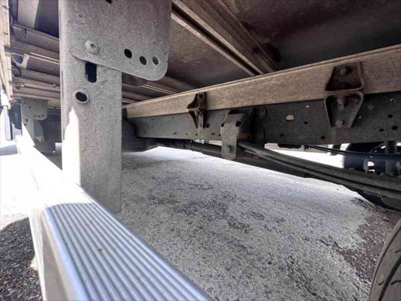 Iveco Daily 3,0   35S18 | 2022 | TOP STAV | - foto 7