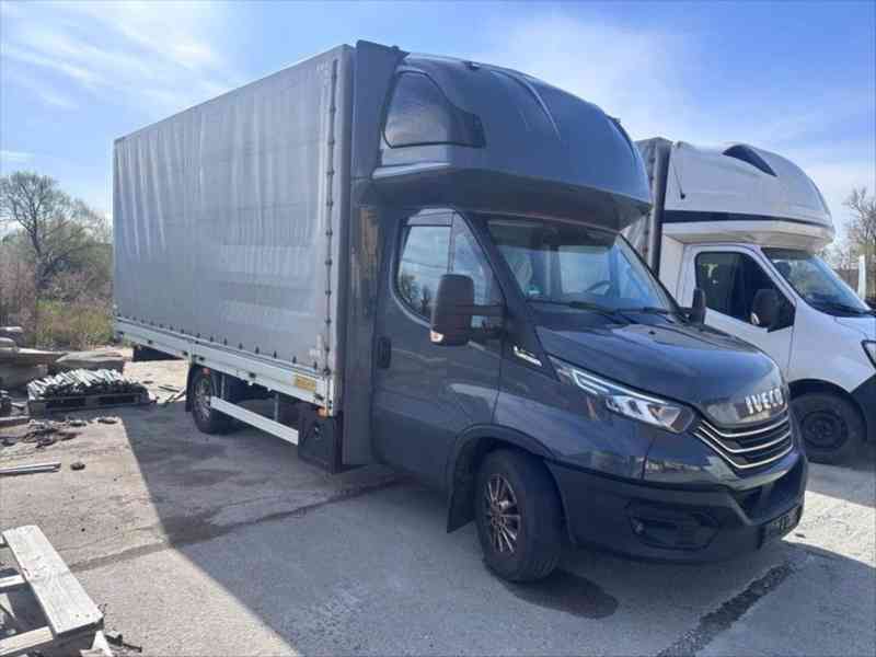 Iveco Daily 3,0   35S18 | 2022 | TOP STAV | - foto 15