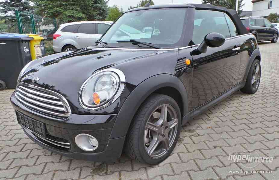 MINI Cooper Cabrio 90kW benzín - foto 2