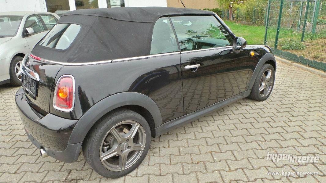 MINI Cooper Cabrio 90kW benzín - foto 6