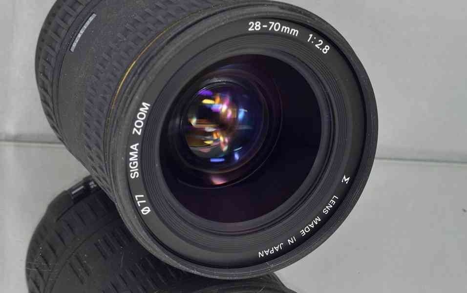 pro Canon - Sigma 28-70mm F/2.8  EX ASPHERICAL - foto 4