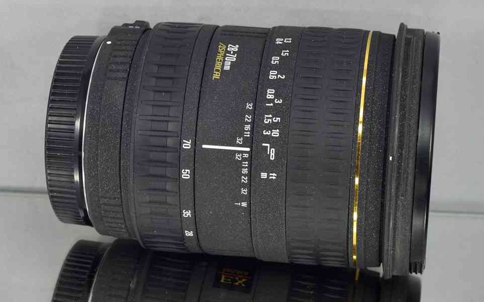 pro Canon - Sigma 28-70mm F/2.8  EX ASPHERICAL - foto 7