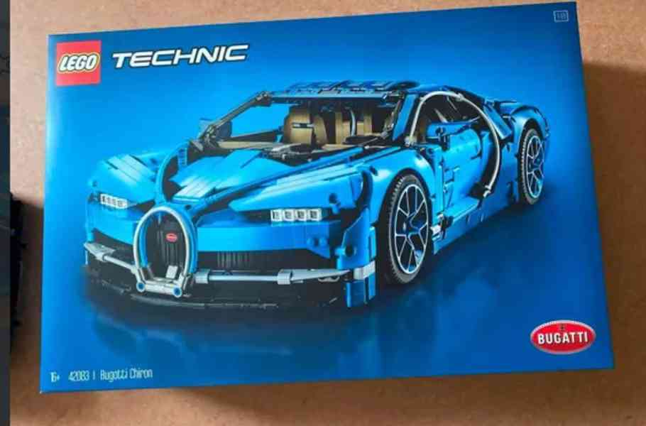 Lego Technic BUGATTi - foto 2