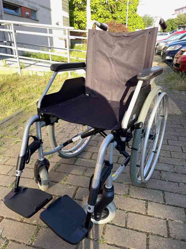 Skládací invalidní vozík Meyra