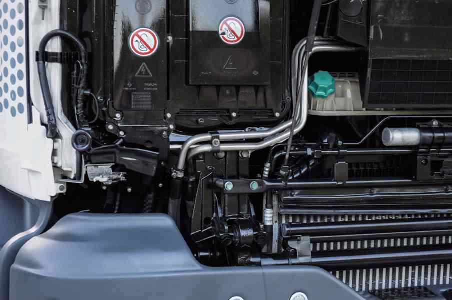 MAN TGS 28.320 HÁKOVÝ NOSIČ KONTEJNERŮ + HYDRAULICKÁ RUKA - foto 48